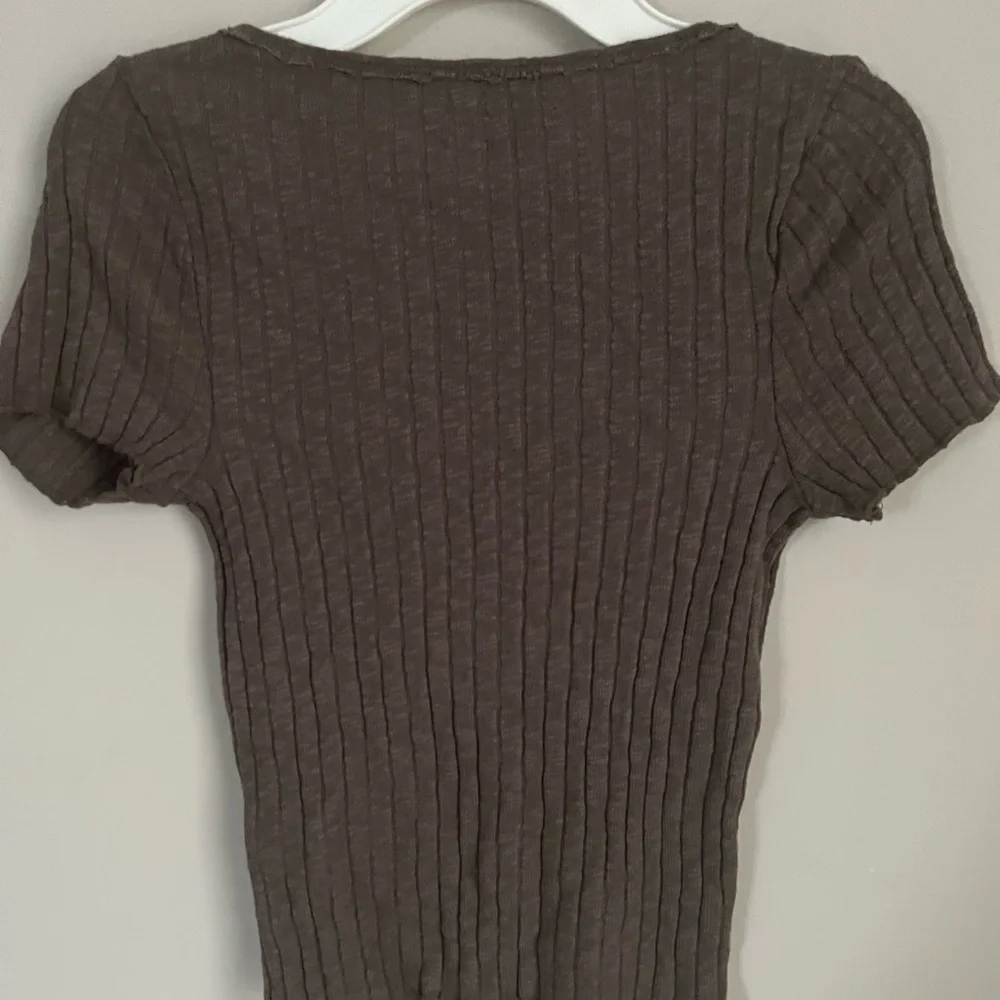 BDG Brown Fitted Ribbed Bodysuit Short Sleeve - Picture 2 of 5